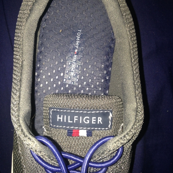 Tommy hilfigure ahoes - Picture 4 of 4